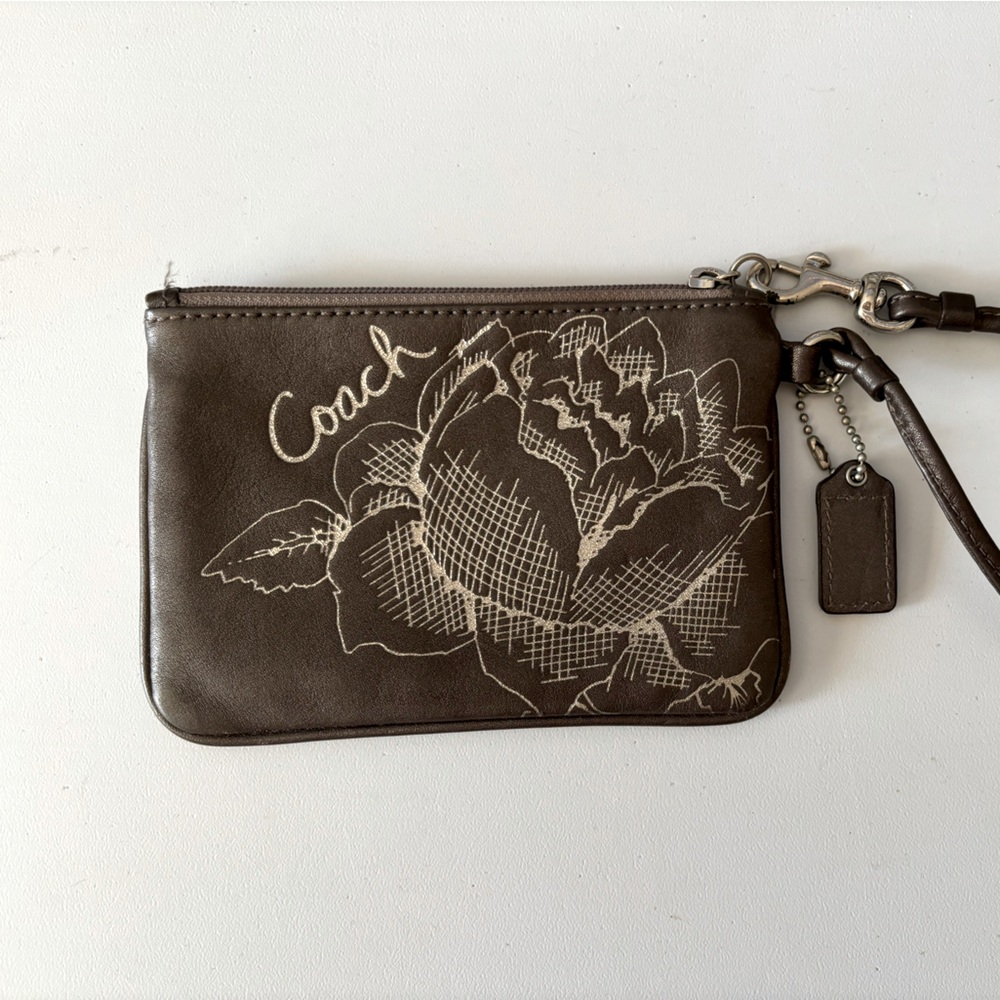 COACH vintage 2010 change purse